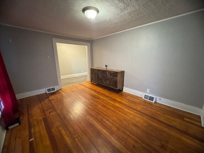 Photo - 618 E Locust St Unidad 618