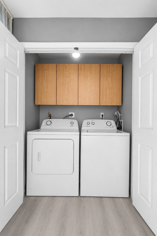 Photo - 2881 N Oakland Forest Dr Unit 112