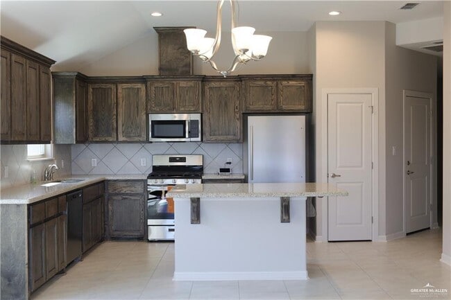 Photo - 13 N 33rd St