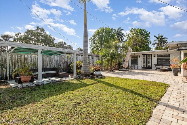 Photo - 4464 E Riverside Dr
