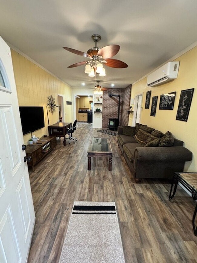 Photo - SHAS2352 Unit HOUSE