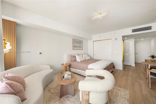 Photo - 90 NE 32nd St Unit 822