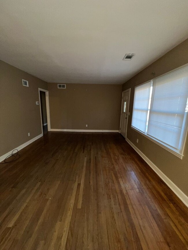 Photo - Three Bedroom in Shell Point