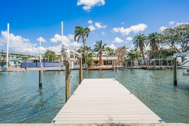 Photo - 14827 N Bayshore Dr