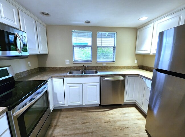 Photo - 5908 S Willow Way
