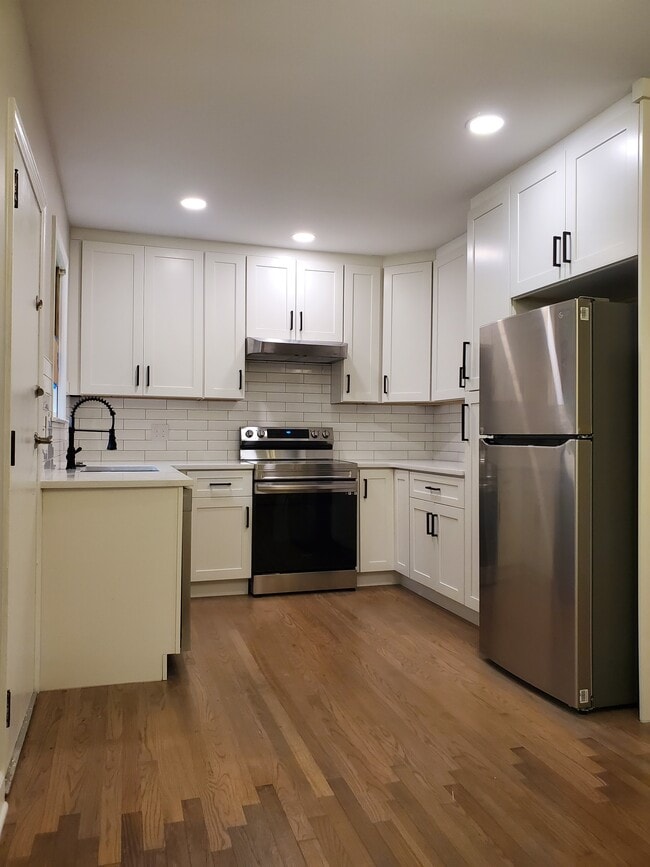 Cocina abierta - 1518 Ashburton Rd