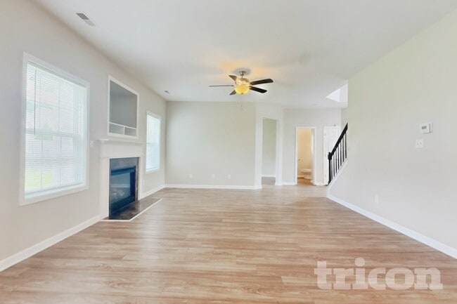 Photo - 1324 Pondhaven Dr