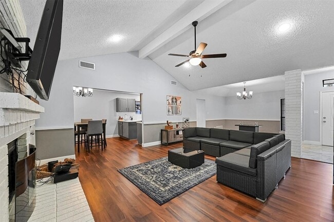 Photo - 2530 Seven Hills Dr