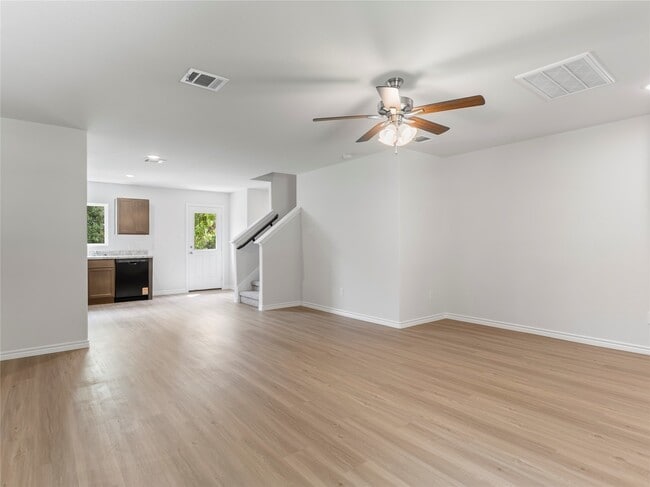 Photo - 304 N Orange St