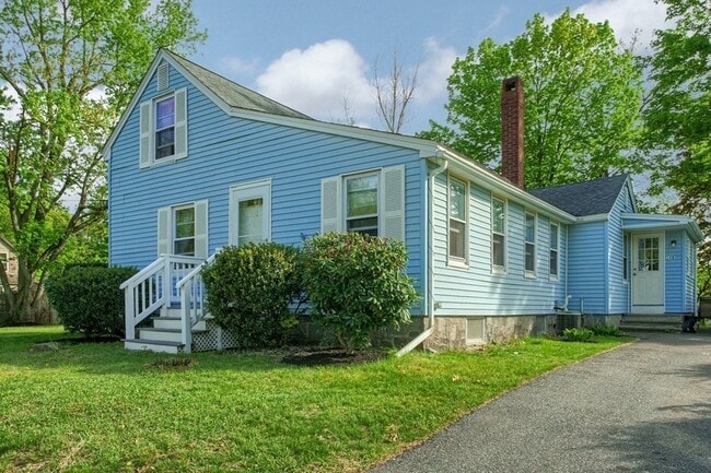 Photo - 26 River St Townhome