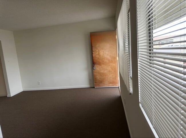 Photo - 11914 Downey Ave Unit F