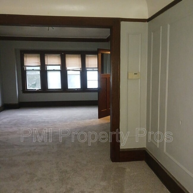 Photo - 2604 N 50th St Unidad Lower