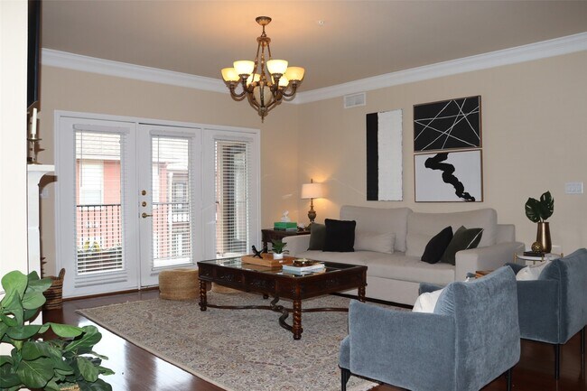Building Photo - 2400 McCue Rd Unit 401 Rental