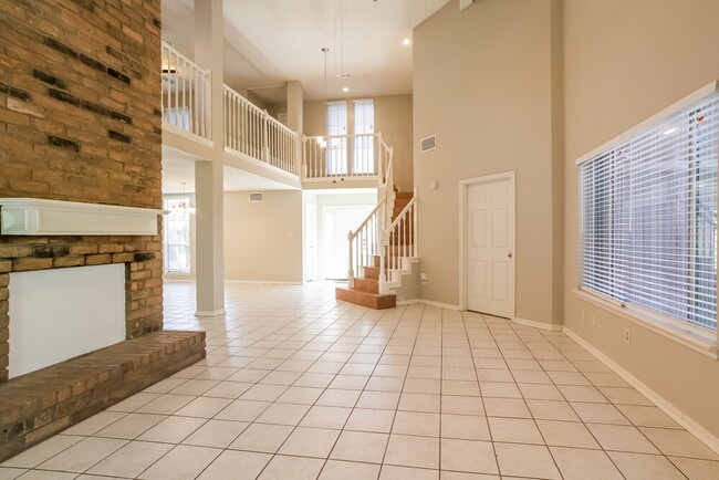 Photo - 4714 Cashel Castle Dr