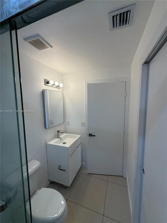 Photo - 829 SW 18th Ave Unit 109