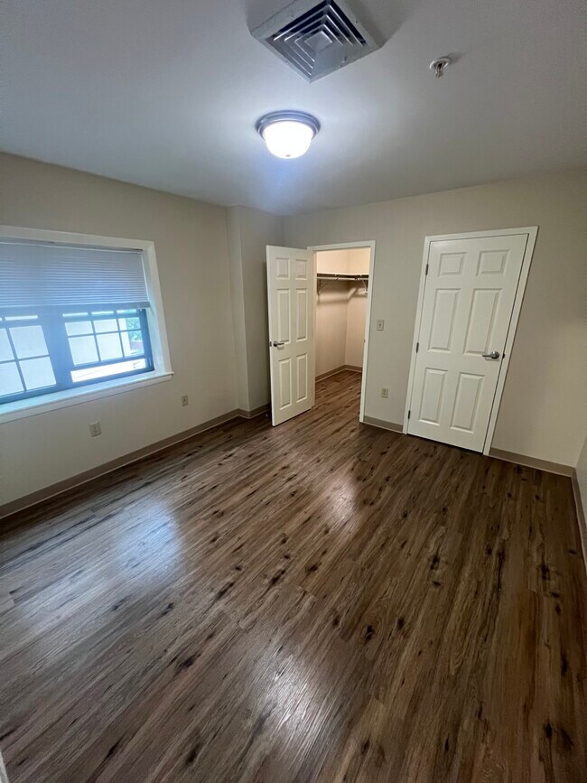 Photo - 10 Florence St Unidad 500