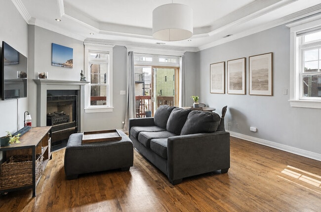 Photo - 3755 N Wilton Ave