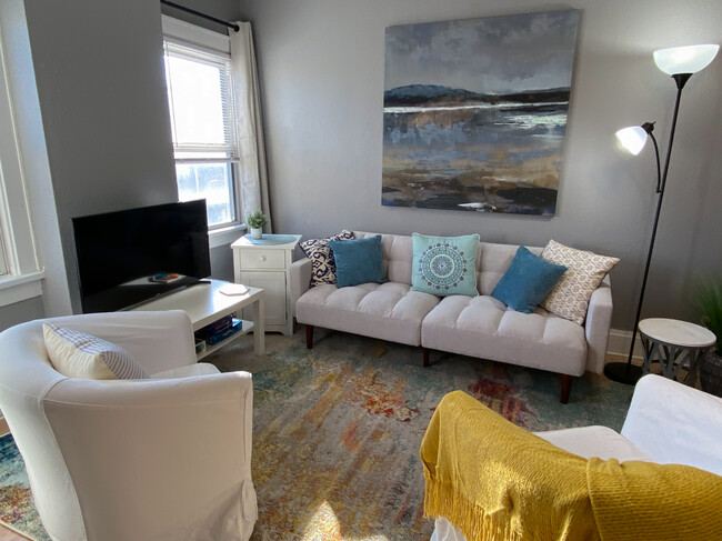Photo - Des Moines 4 plex Condo Unit 2