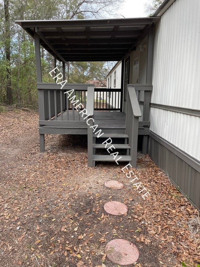 Photo - 5975 Staff Rd