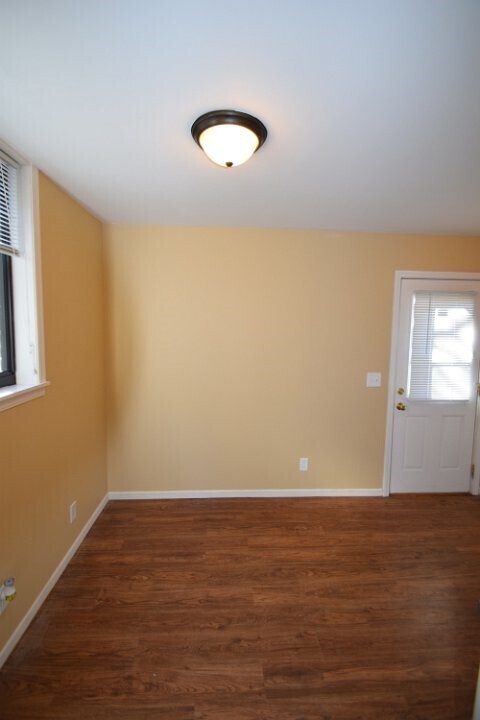 Photo - 5718 Balsam Rd