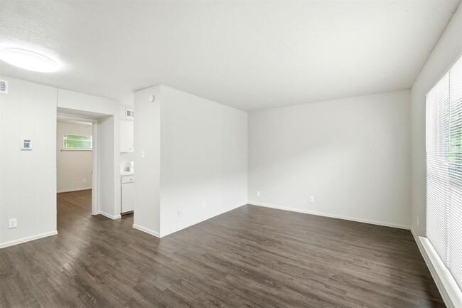 Photo - 2319 Greenfield Pkwy Unit 210