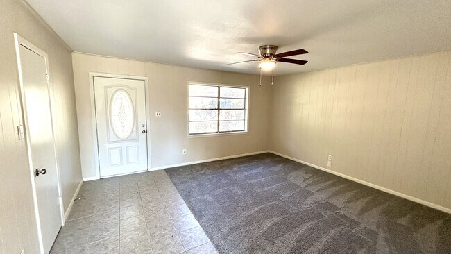 Photo - 140 VZ County Rd 2153