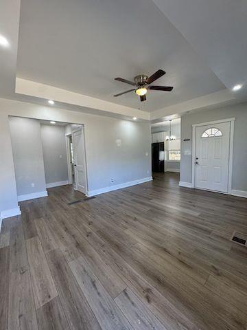 Photo - 1946 Hazelwood Dr SE