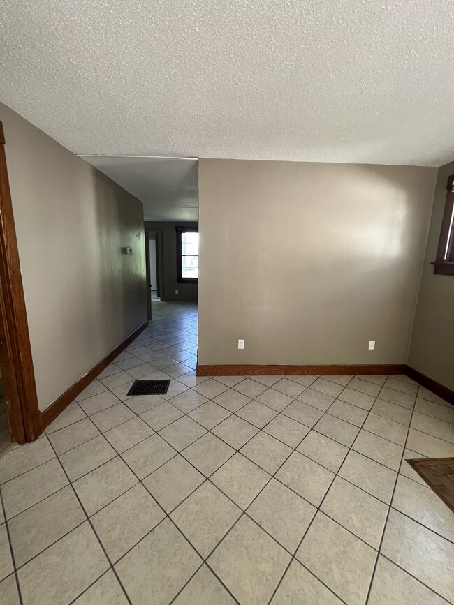 Photo - 20 E 15th Ave Unit B