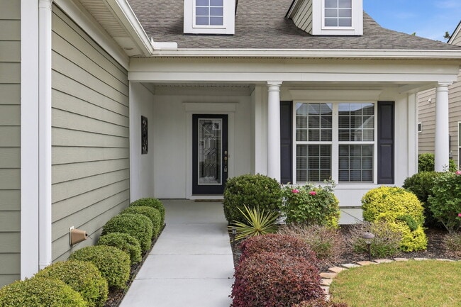 Photo - 686 Northlake Blvd