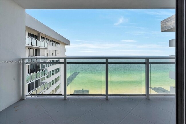 Building Photo - 2030 S Ocean Dr Unit 2116