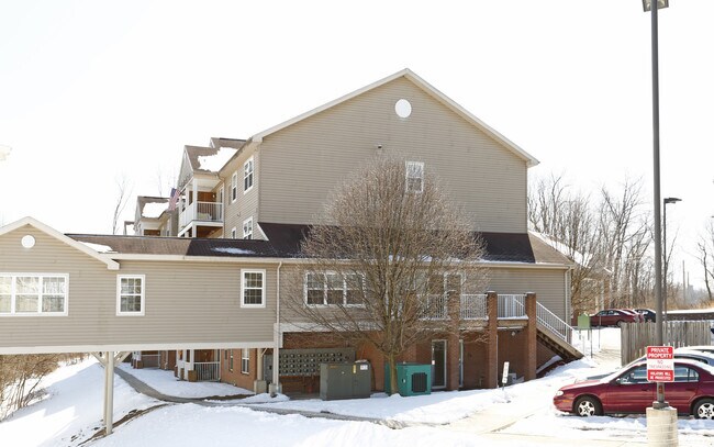 Photo - The Oaks at Center at the Woods