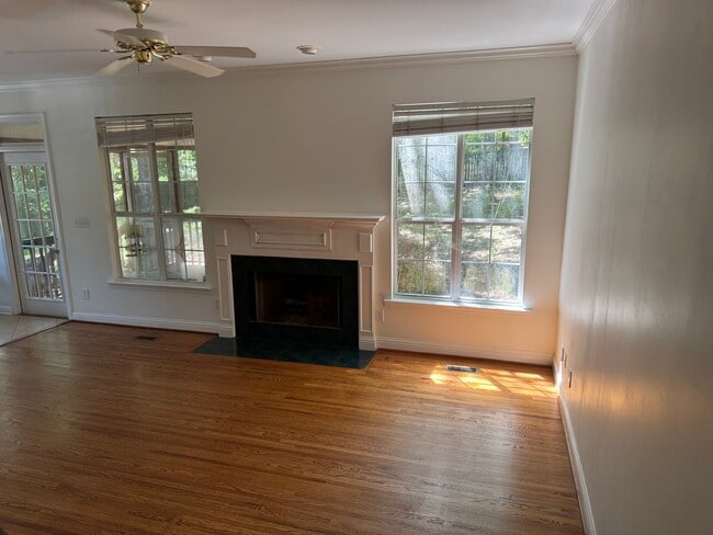 Photo - 151 Grande View Ln