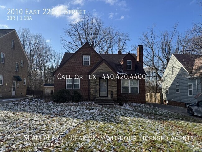 Building Photo - Astonishing brick home 3 bedroom 1.5 bath ...