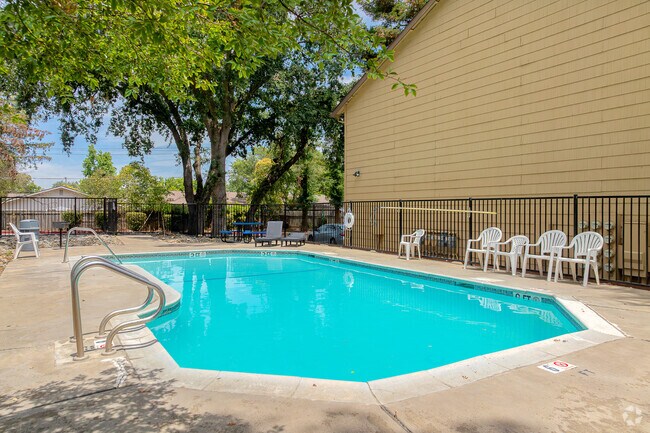 Pool - Walnut Village