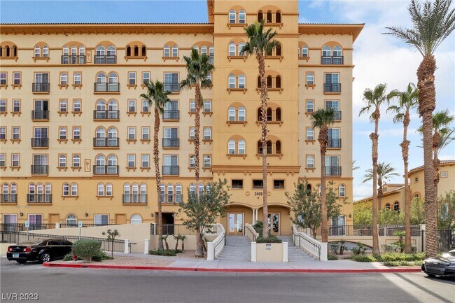 Photo - 2405 W Serene Ave