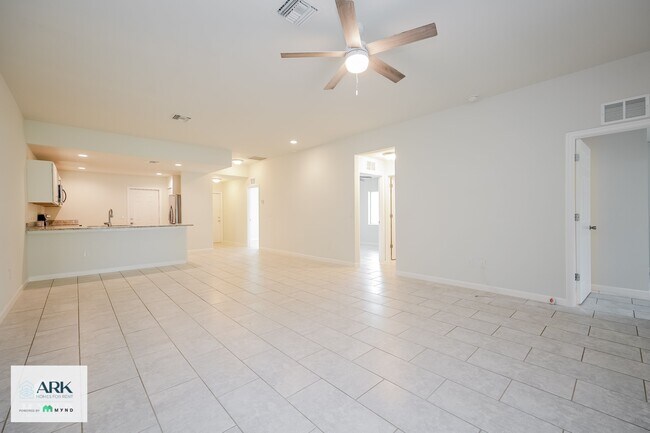 Photo - 7636 Carrier Rd
