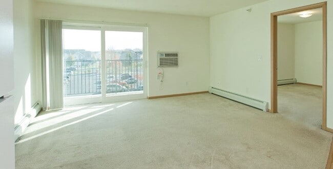 Eagle Pointe (2550 Voyageur)