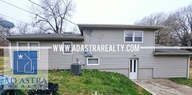 Photo - 7211 N Avalon St