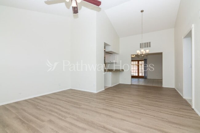 Photo - 6914 W Cherry Hills Dr