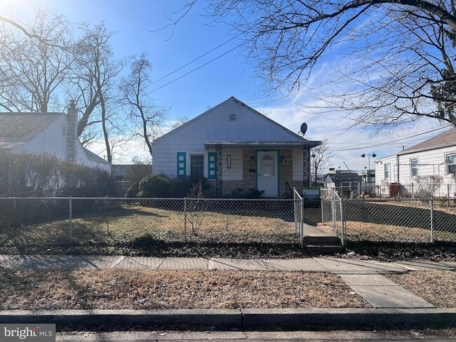 Photo - 5604 29th Ave