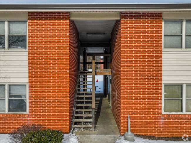Williamsburg Terrace