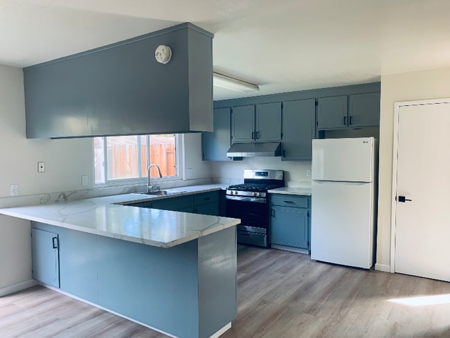 Building Photo - 3009 Lillard Dr Rental