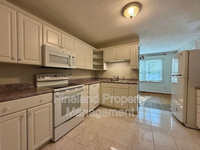 Photo - 1521 Paisley Ave