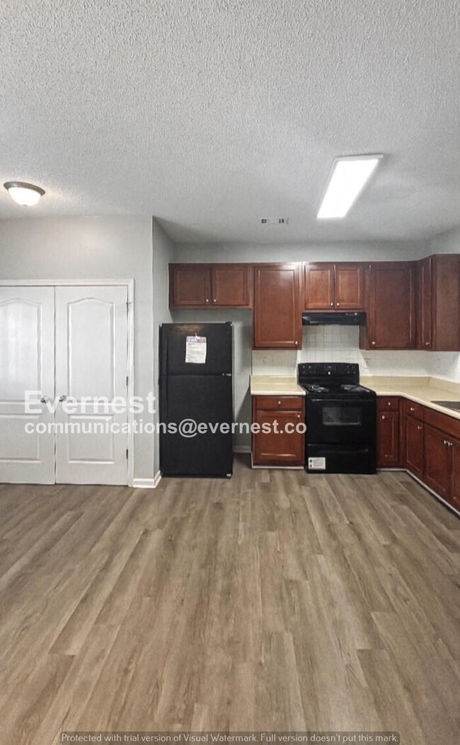 Photo - 3 Bed, 2.5 Bath Home with Modern Comforts / Pet-Friendly / Available Now!