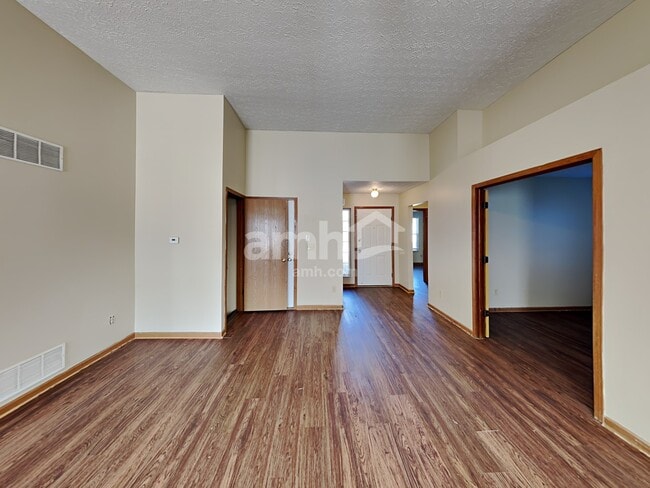 Photo - 7181 Candlestone Dr