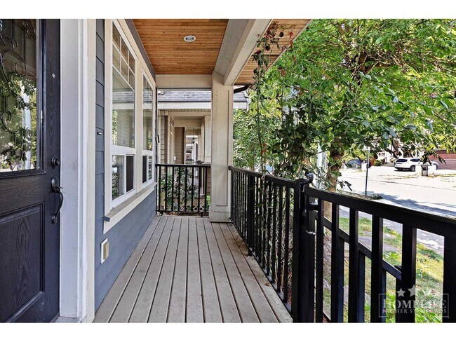 12970-12960 60 Ave