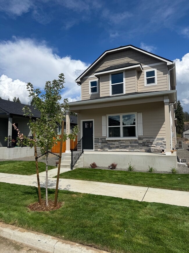 Building Photo - 12922 N Bunchberry St Rental