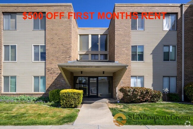 Building Photo - Beautiful 1 Bedroom Condo in Amazing Bount... Unit 104