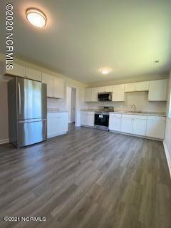 Photo - 403 Myna Dr