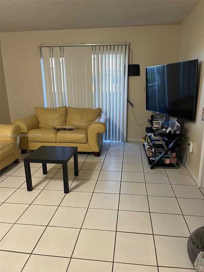 Building Photo - 14931 SW 82nd Ln Unit 18-506